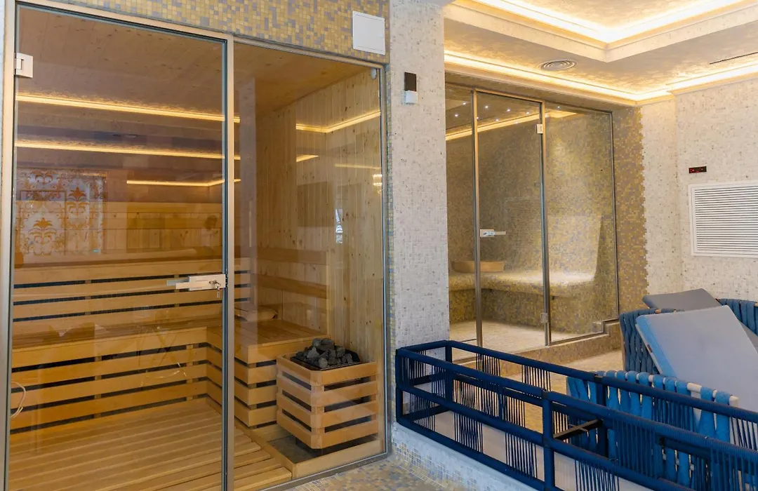 W Regal Boutique Hotel&Spa-1