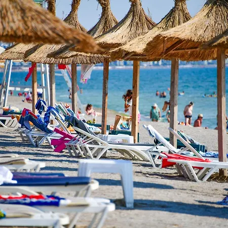 Complex Modern Mamaia-3