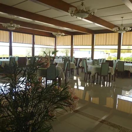 W Regal Boutique Hotel&Spa-3